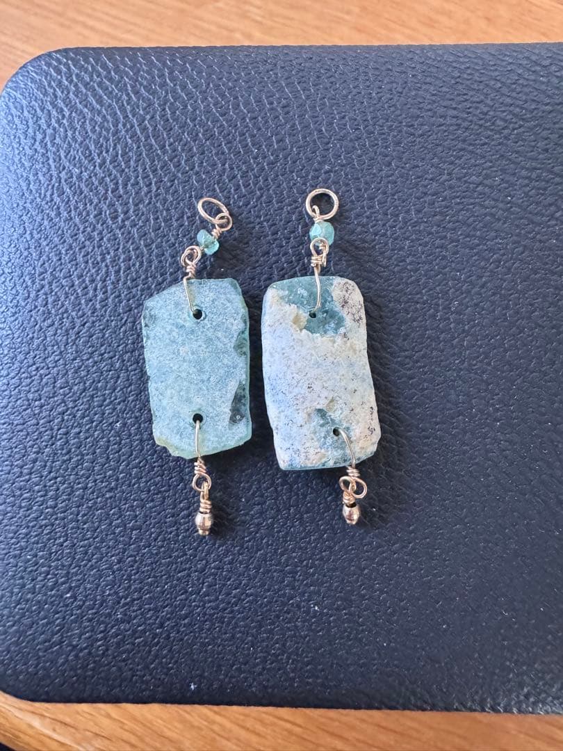 アガット　ローマンガラス　チャーム