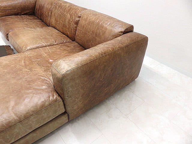 英国ヴィンテージスタイル総革カウチソファ　フェザークッション/ダメージ仕上げ