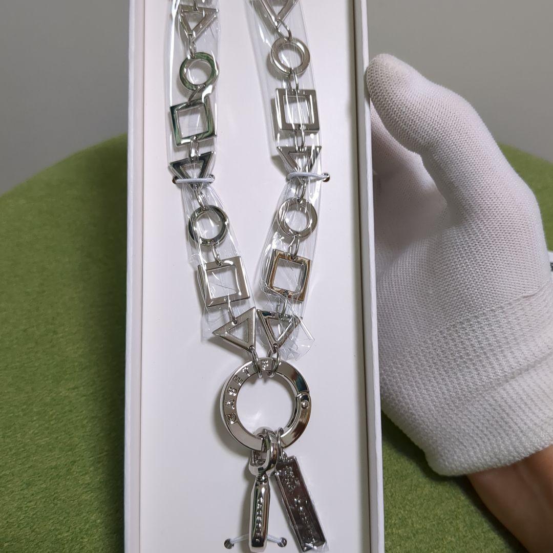 CASETiFY　ストラップとストラップカード