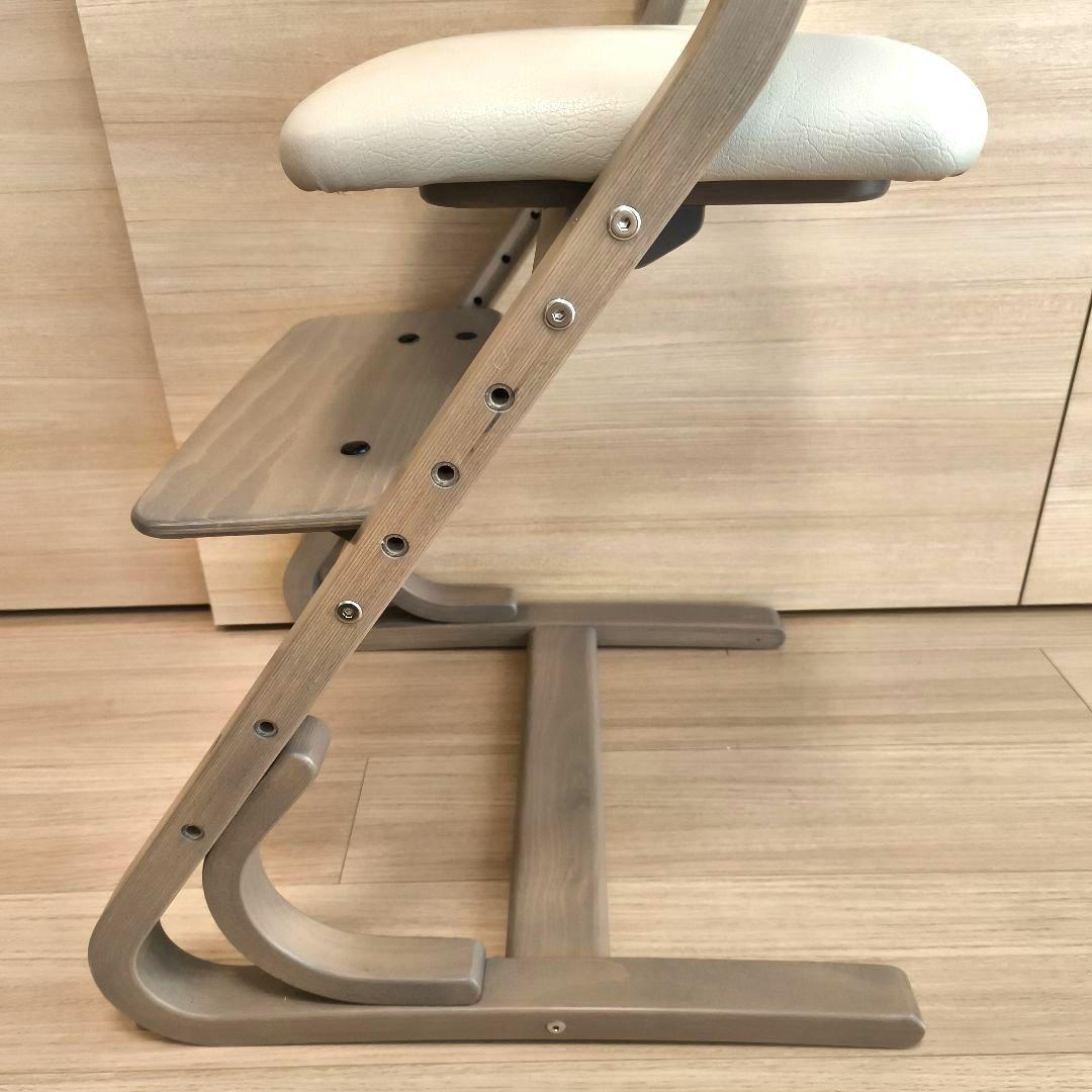 良品 KARIMOKU CHITANO カリモク チターノ 学習　子供用　椅子