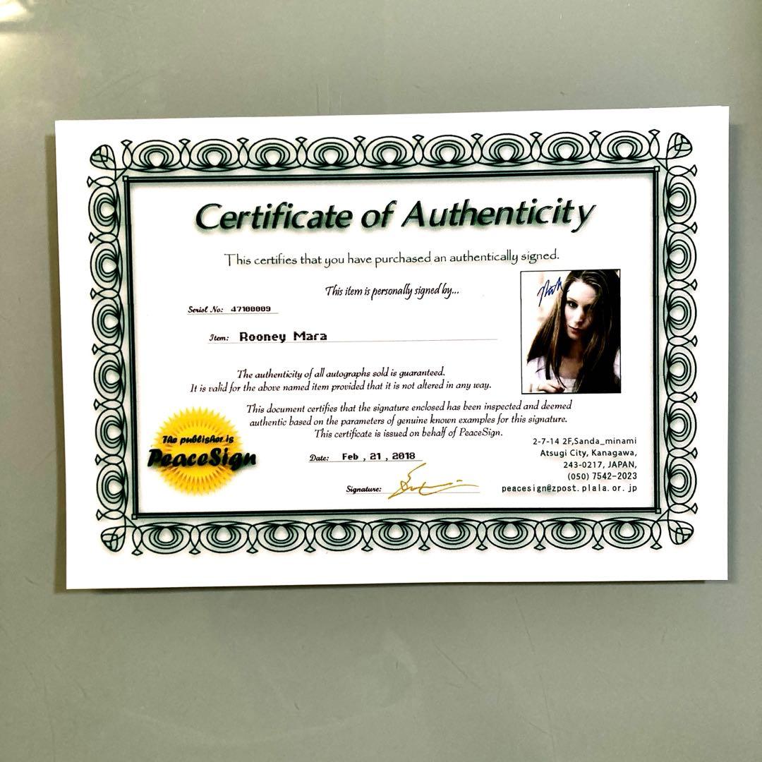 ルーニーマーラ直筆サイン入り超大型写真…