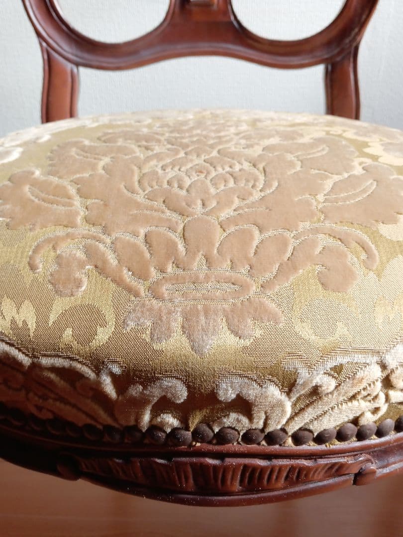 椅子２脚セット　ヴィクトリア様式ロココ・リバイバル　麻布張りスプリング椅子