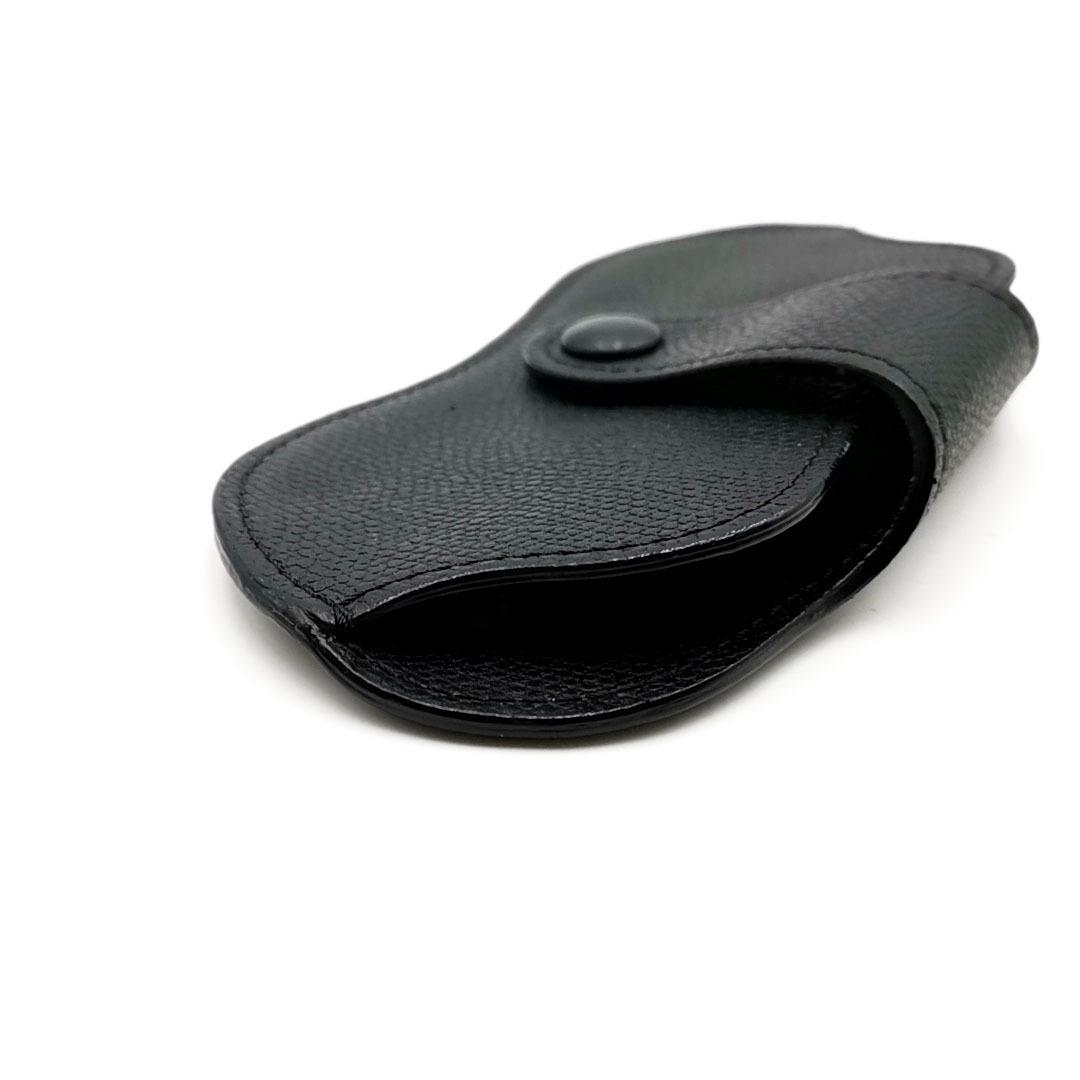 超美品 ヴァレクストラ メガネケース レザー 伊製 11-26011913