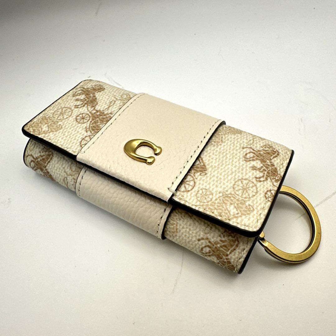 COACH コーチ エッセンシャル６連キーケース ホース&キャリッジ Cロゴ