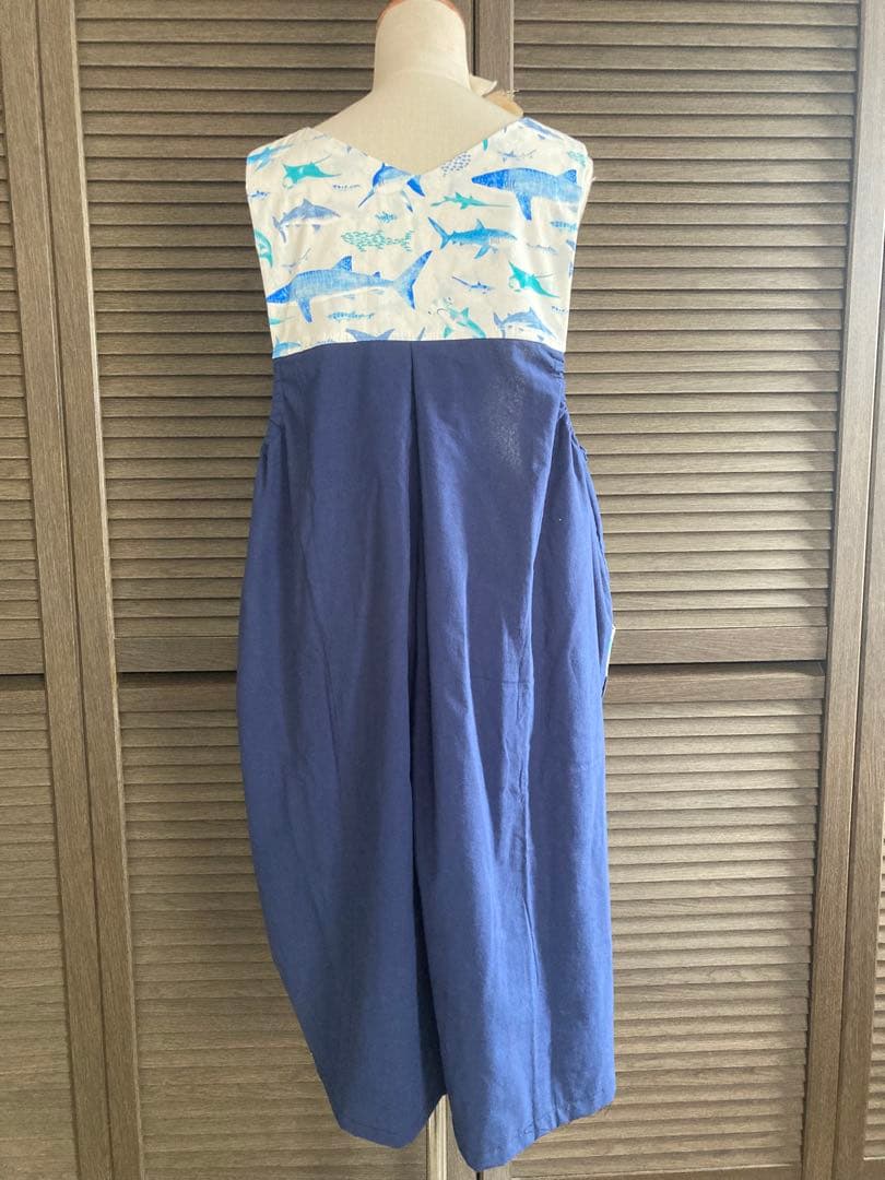 専用　エプロン　割烹着　ハンドメイド　保育士　介護士　保健師　ワンピース