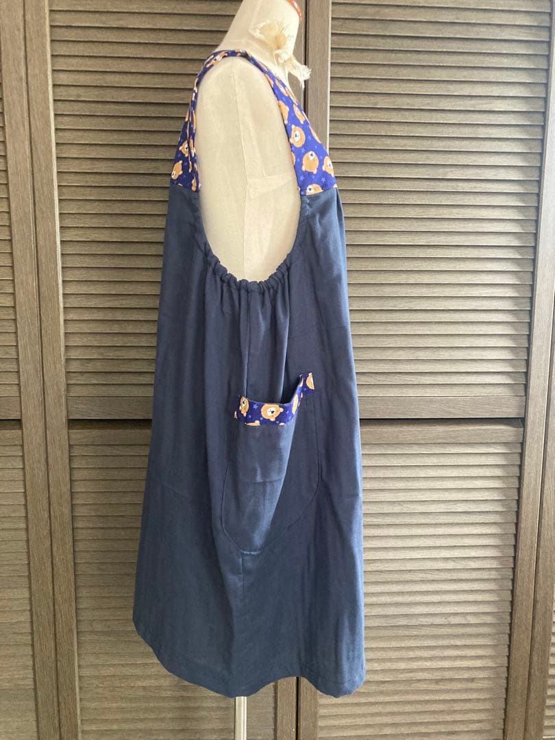 専用　エプロン　割烹着　ハンドメイド　保育士　介護士　保健師　ワンピース