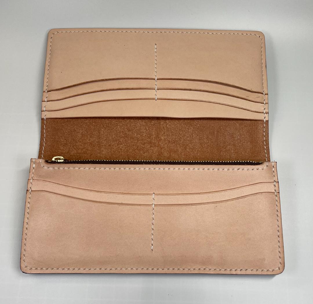 レザーカービングロングウォレット