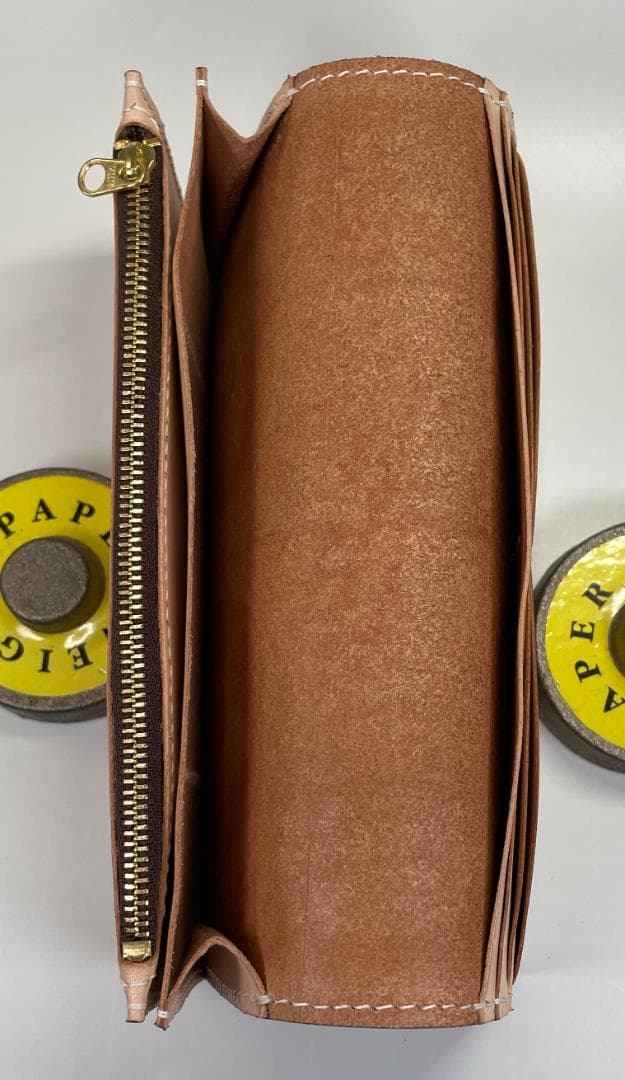 レザーカービングロングウォレット