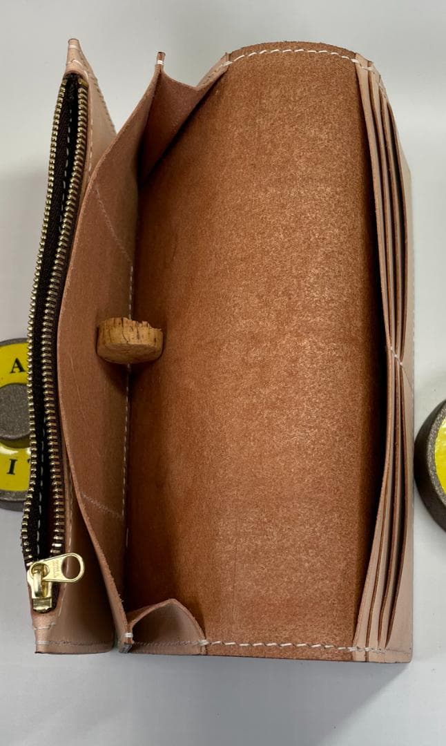 レザーカービングロングウォレット