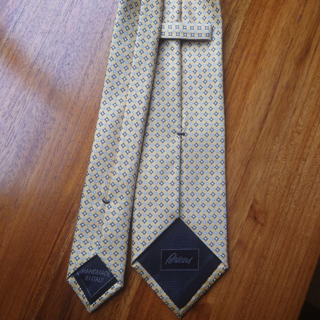Brioniブリオーニ ゴールド ダイヤモンドパターン ネクタイ
