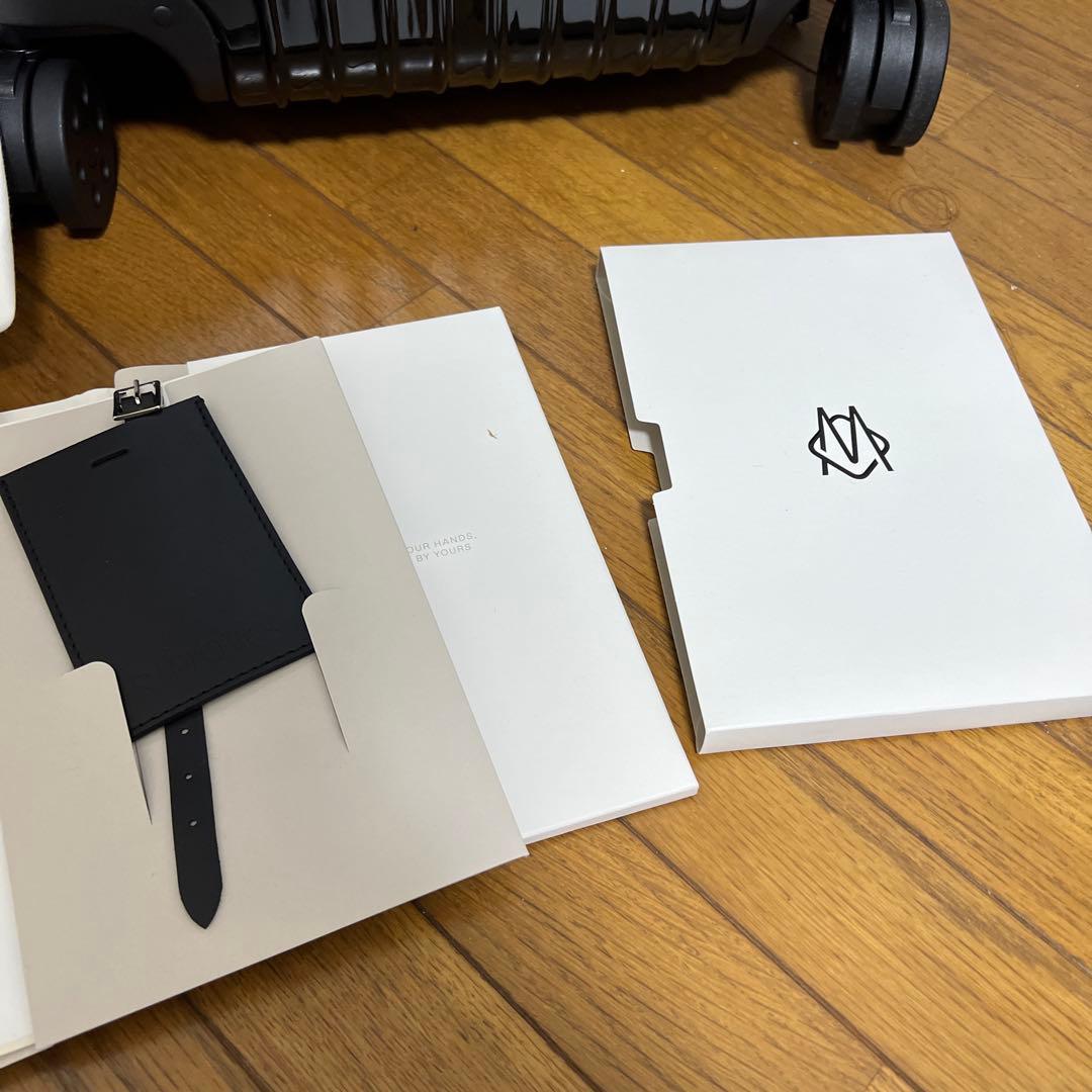 未使用品タグ付き　RIMOWA リモワESSENTIAL チェックインM 60ℓ