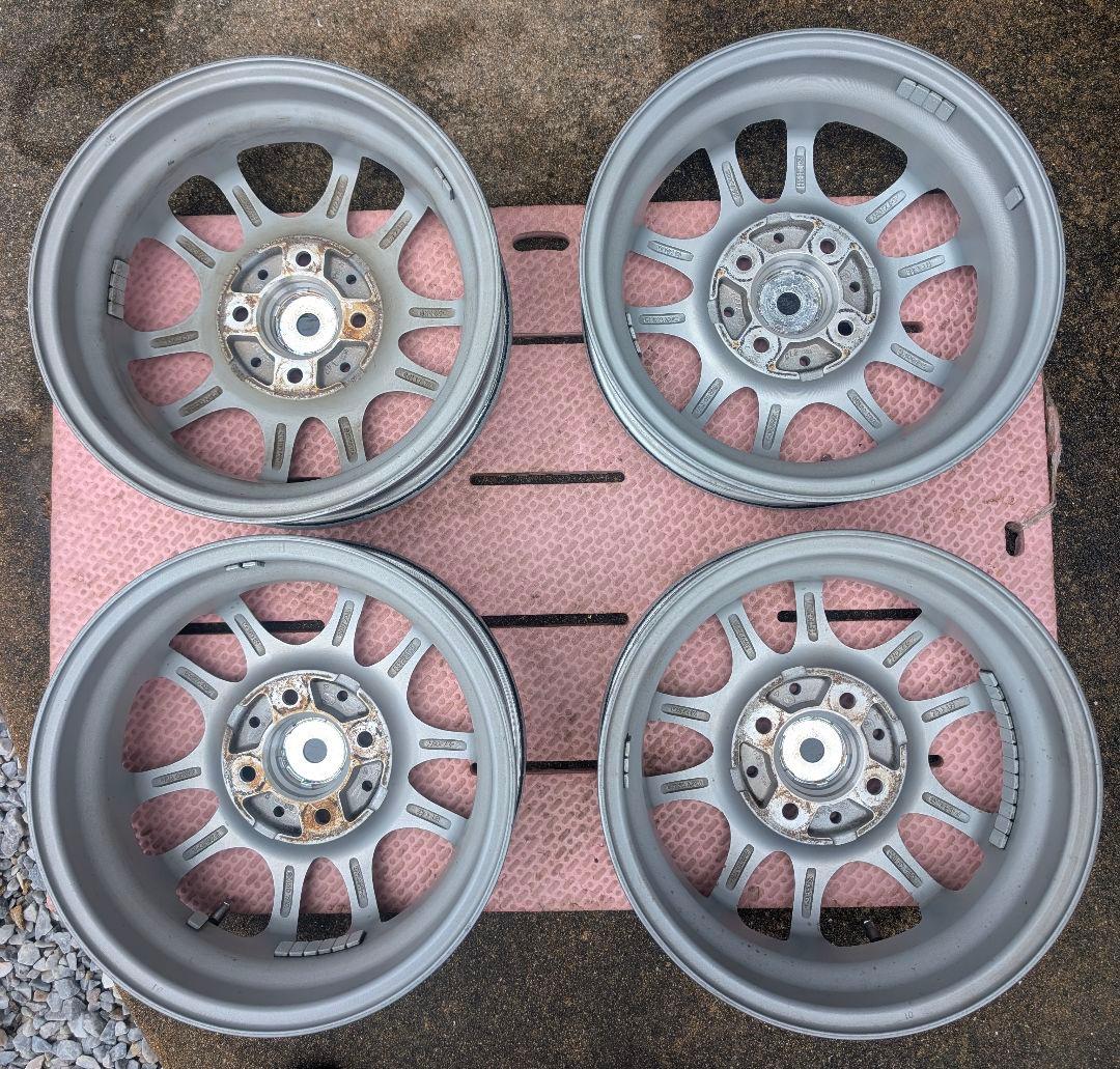 シルバー 13インチ ホイールセット4J　ナット無し