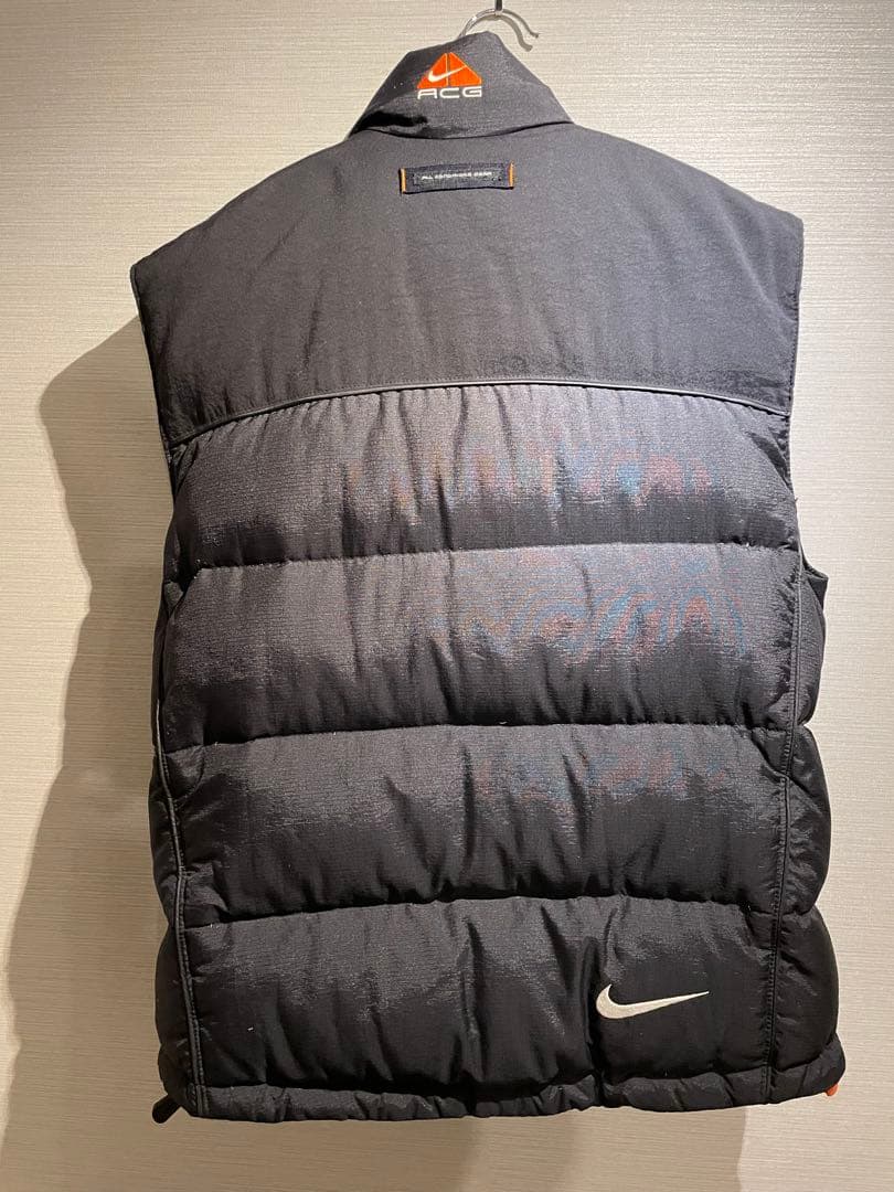 アトモスNike ACG ダウンベスト ブラック