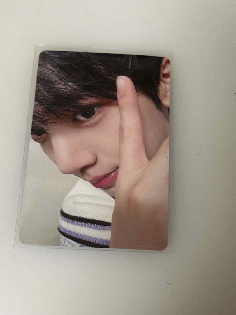 出回り少 ZB1 ハンユジン オフイベ トレカ