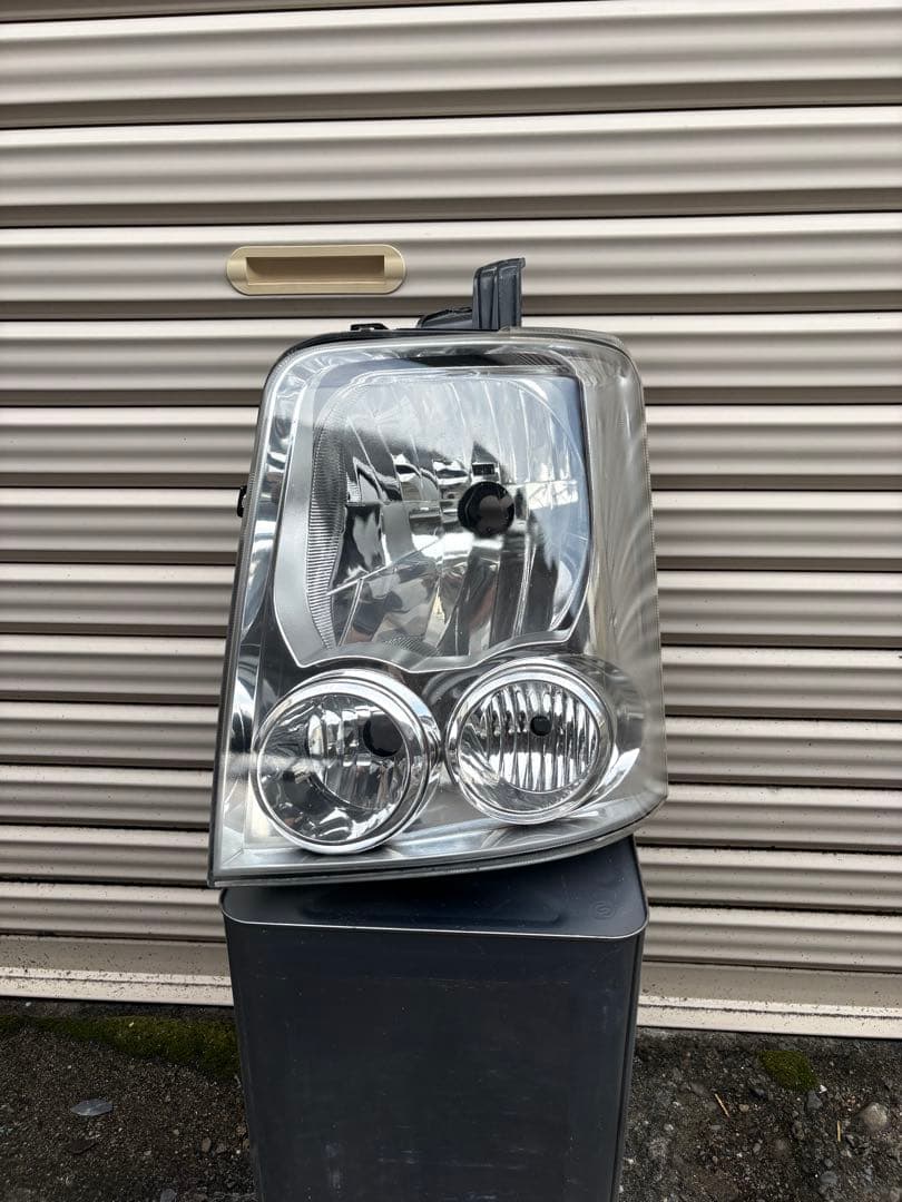 エブリィワゴン(da64w) 左右ヘッドライト