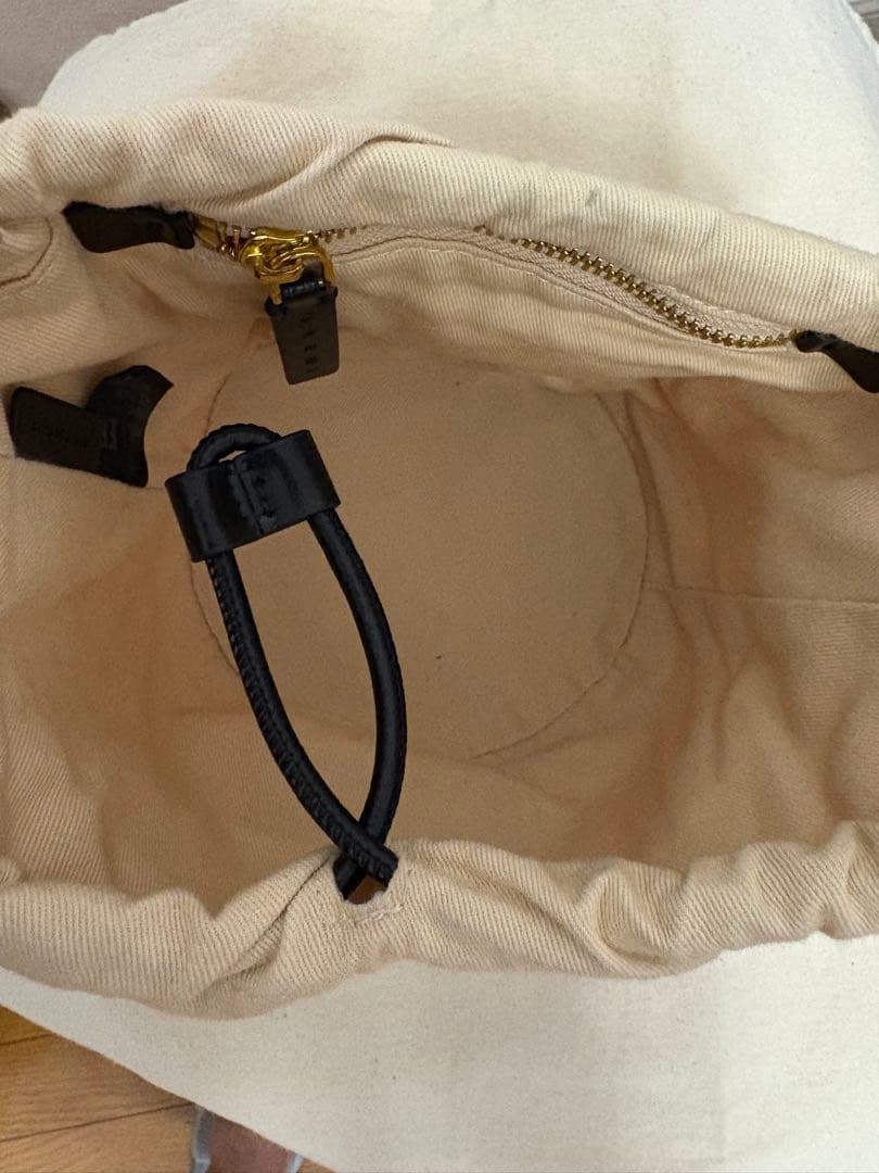 MARNI カゴバック