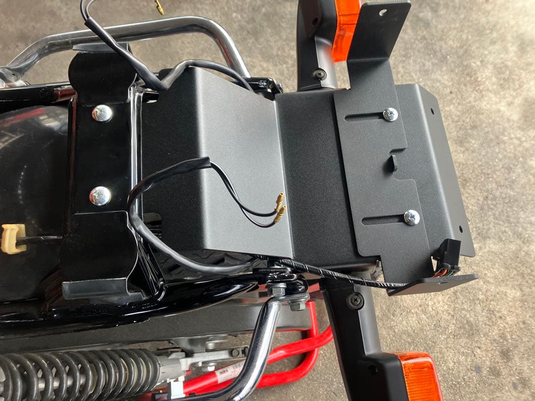 CB750F アルミ フェンダーレスキット ブラック アルマイト RC04