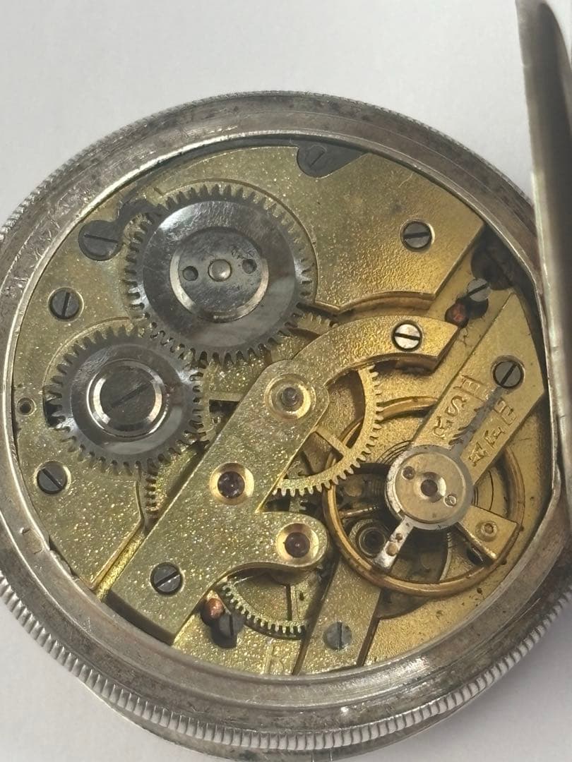 懐中時計　TRUSTY トラスティ　犬のマーク　シルバーケース レトロ