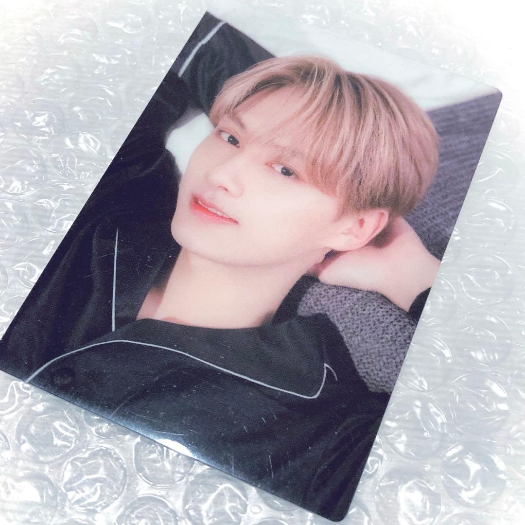 SEVENTEEN セブチカフェ 特典 ジュン　トレカ 　文俊辉 ラントレ　睡衣