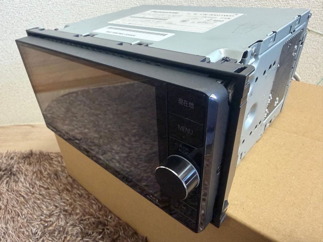 Panasonic CN-RX01WD カーナビ Bluetooth, 2014