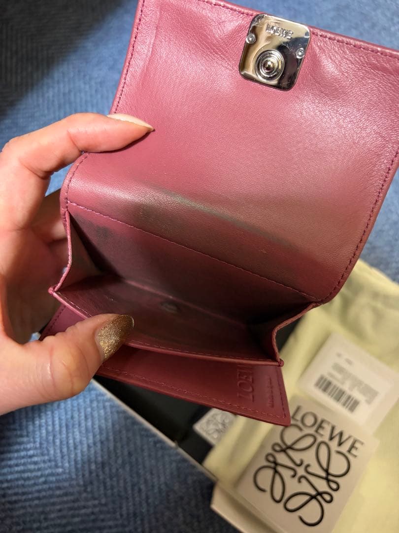 LOEWE ピンク 三つ折り財布