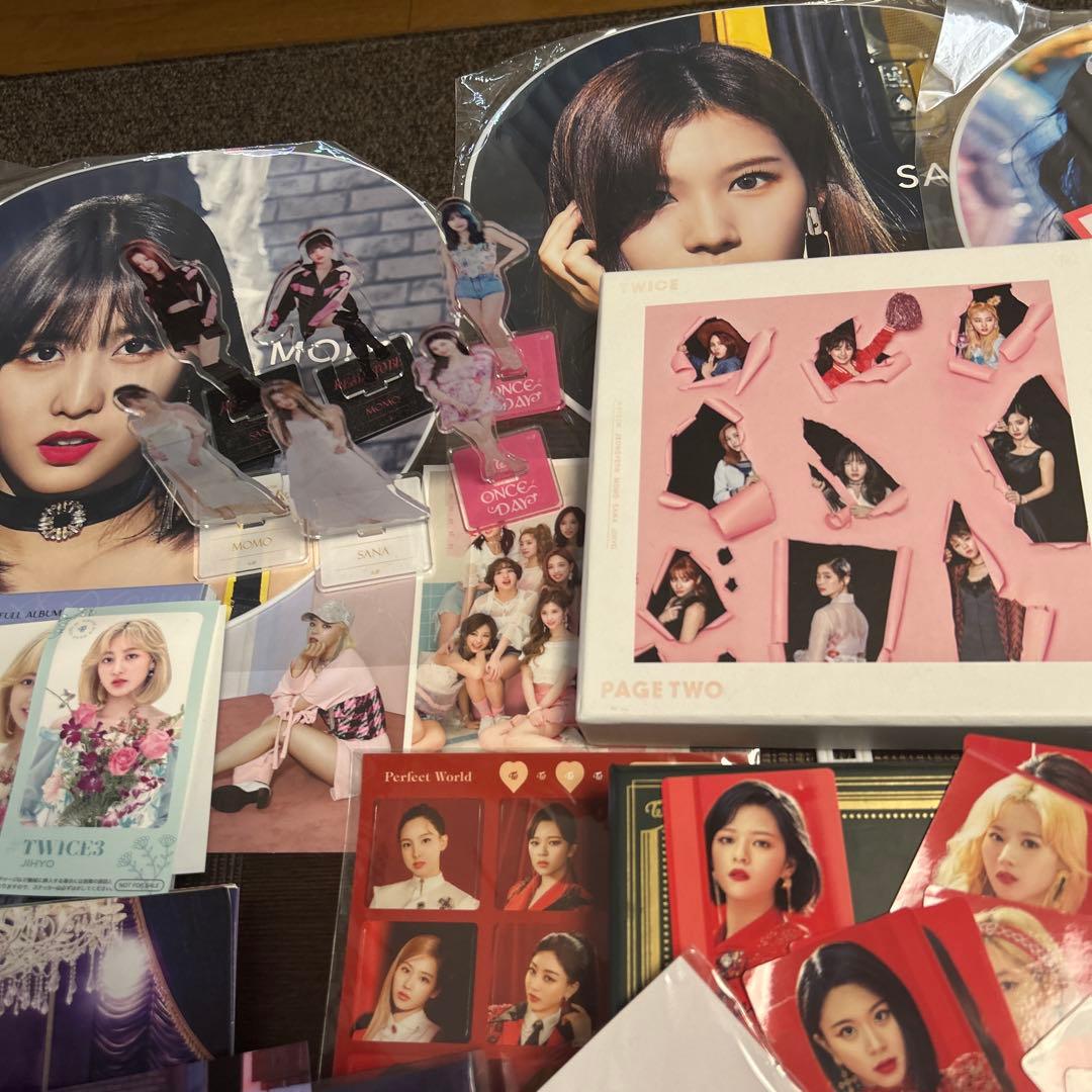 TWICE グッズCD DVD等まとめ売りKポップアジアonce卒業