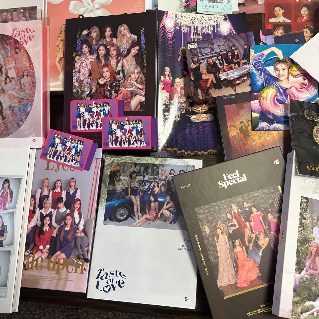TWICE グッズCD DVD等まとめ売りKポップアジアonce卒業