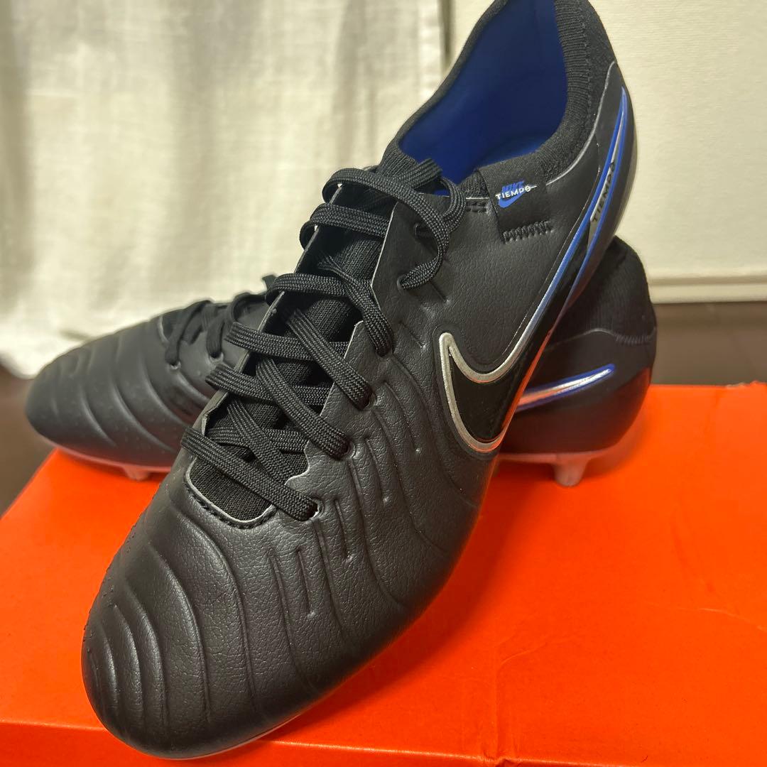 NIKE TIEMPOサッカースパイク