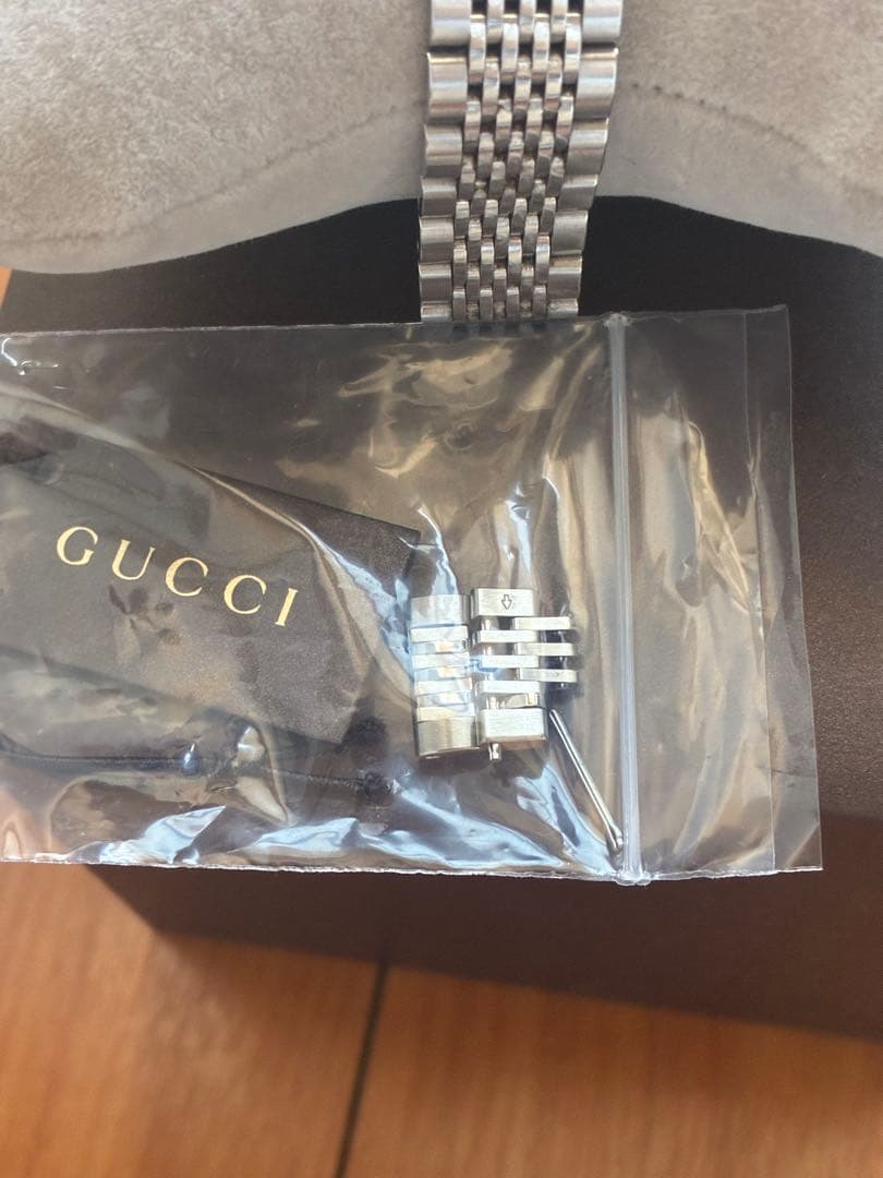 GUCCI グッチ Gタイムレス 126.5メンズ ステンレススティール