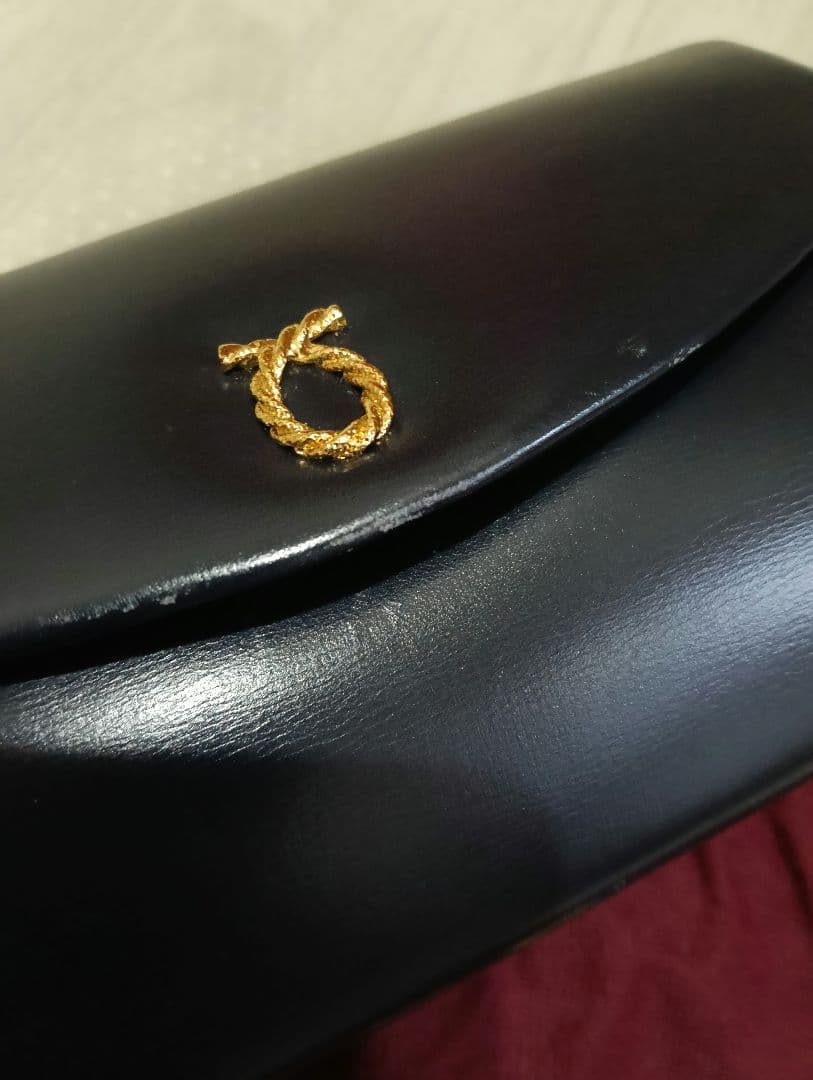 中古！英国王室御用達！LAUNER ブラック ショルダーバッグ