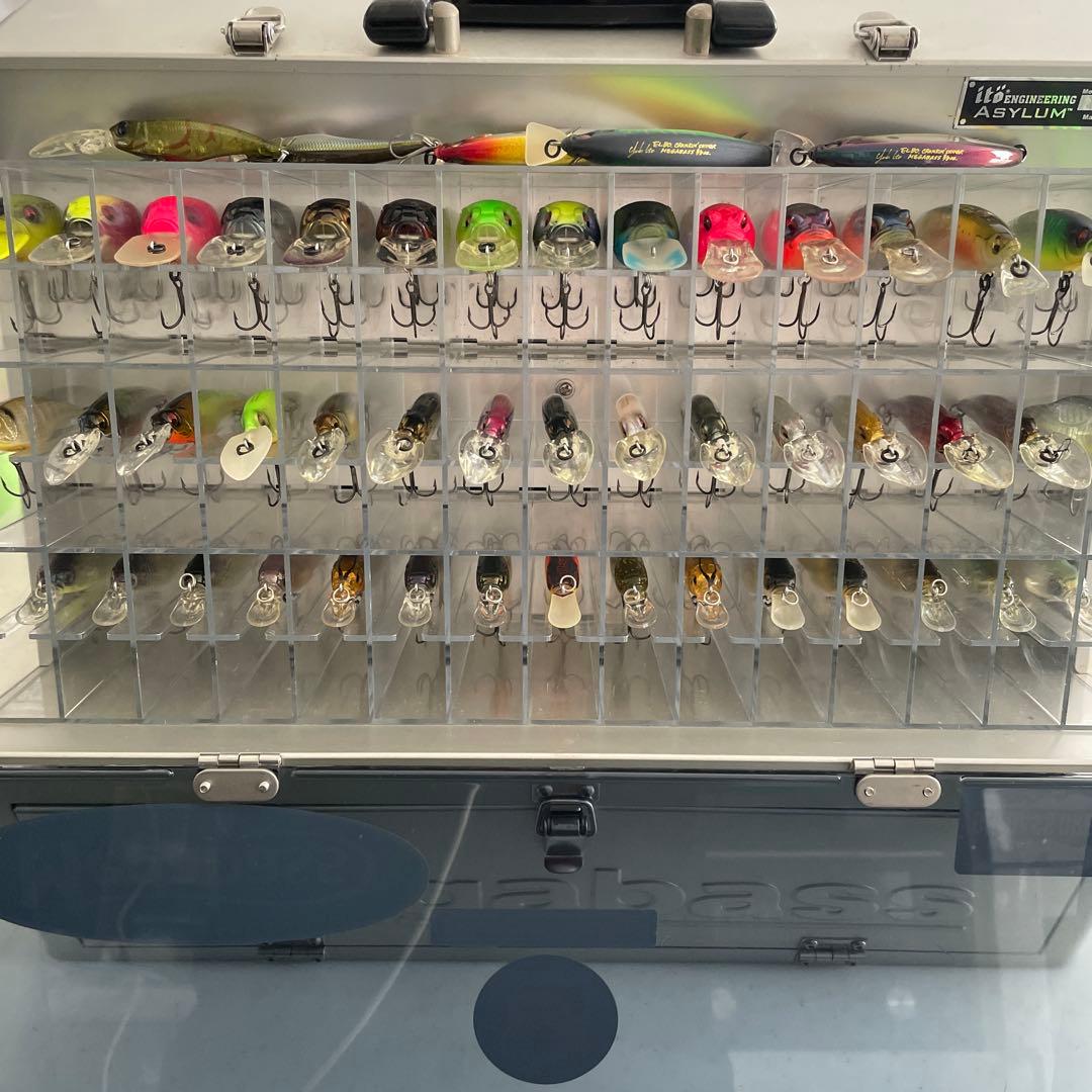 メガバス　アサイラムとルアー50個