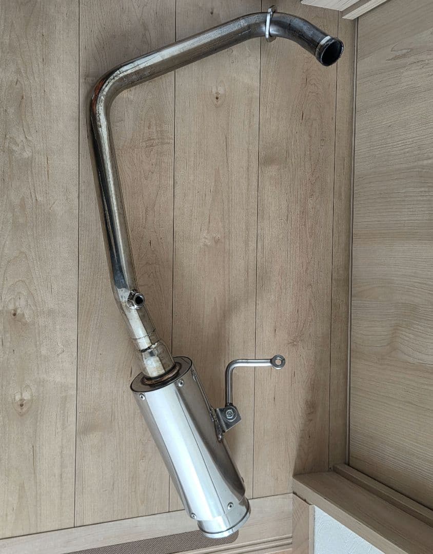 バンバン200　FI　マフラー