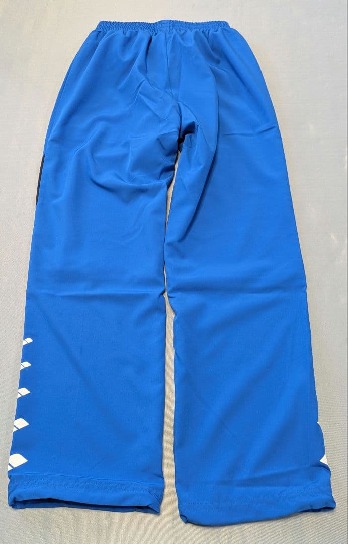 Arena（アリーナ）ウインドブレーカーSS