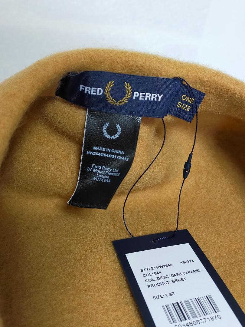 FRED PERRY ベレー帽　ダークキャラメル　正規品　新品　タグ付き 残1点