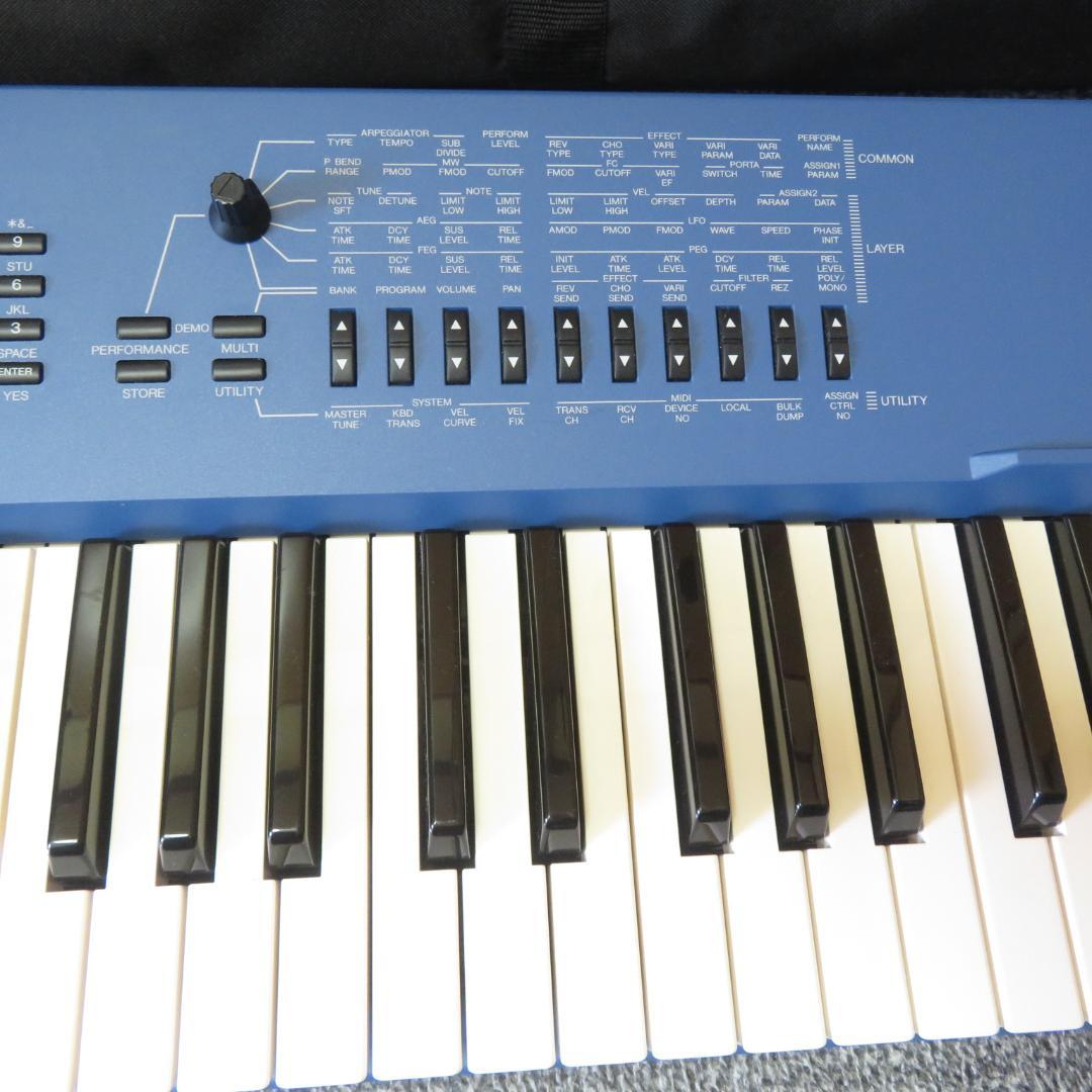 極美品　動作良好　YAMAHA ヤマハ CS1X シンセサイザー