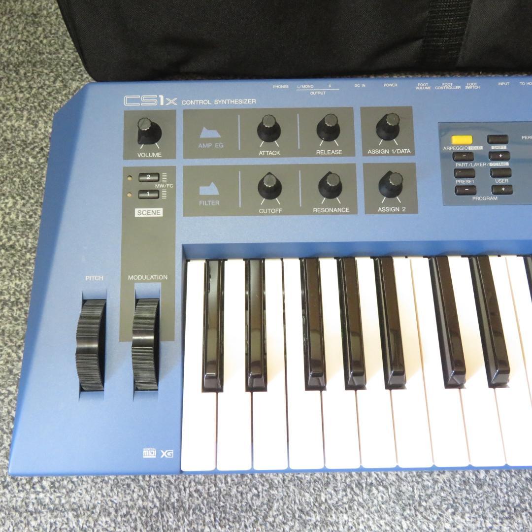 極美品　動作良好　YAMAHA ヤマハ CS1X シンセサイザー