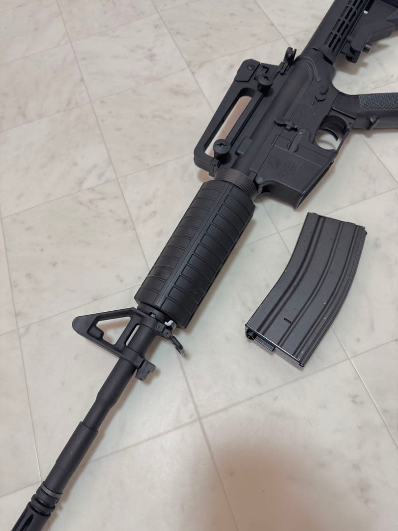 SALE!! 東京マルイ M4A1 カービン STD 電動ガン