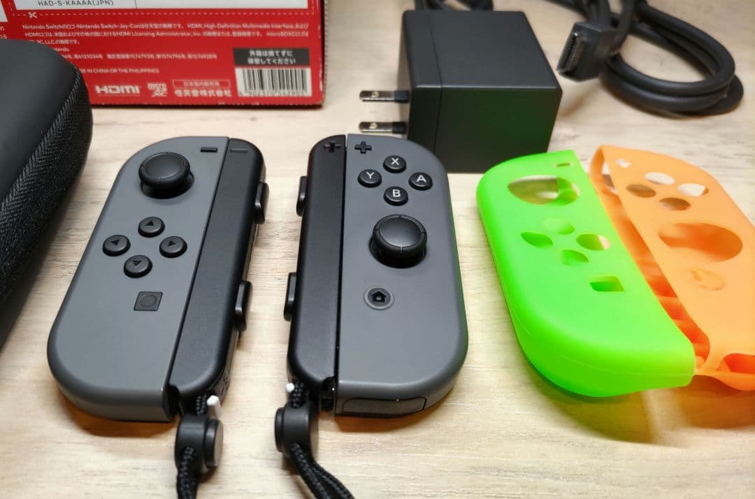 【k0310ohra】NintendoSwitch本体 付属品完備箱付き