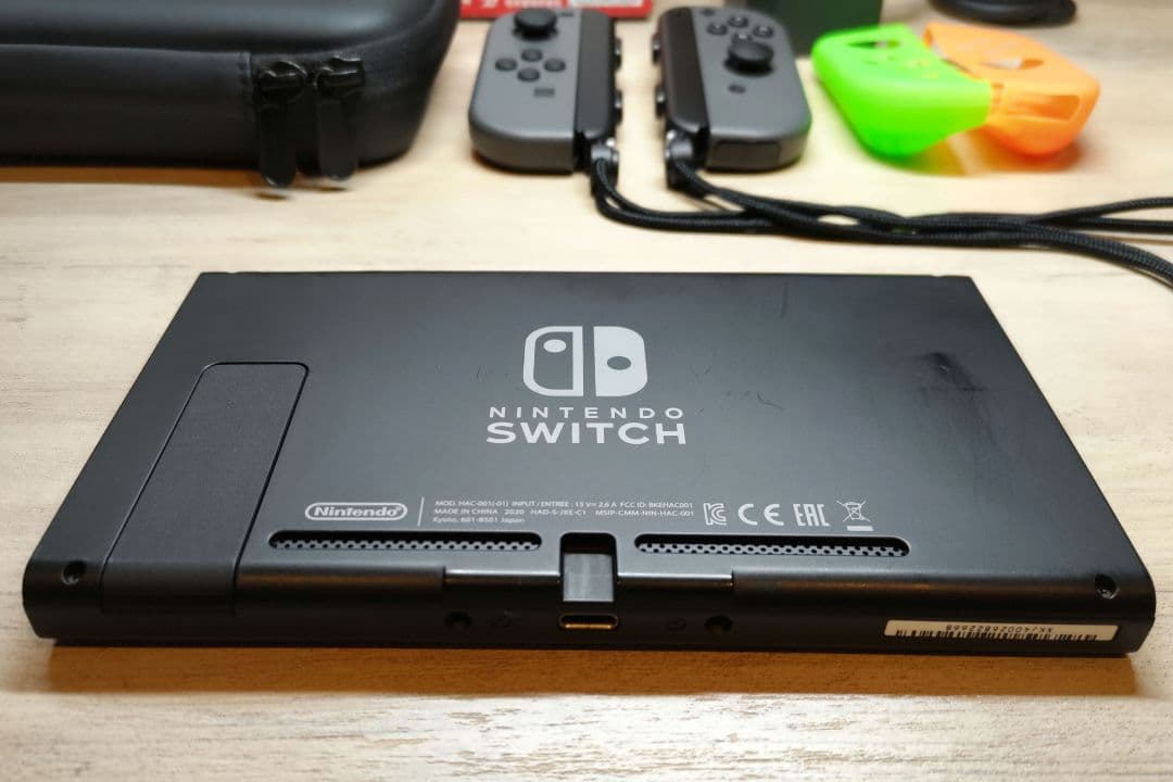 【k0310ohra】NintendoSwitch本体 付属品完備箱付き