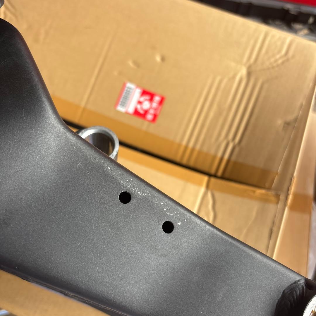 サスペンションフォーク 黒 金属製