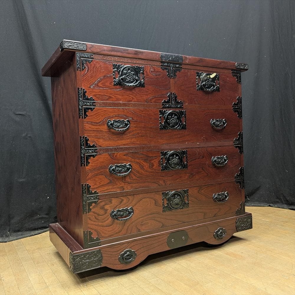 飛鳥工芸家具　欅　ケヤキ　欅箪笥　車箪笥　整理箪笥　箪笥　タンス　蟻組　民藝