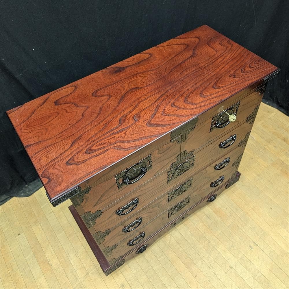 飛鳥工芸家具　欅　ケヤキ　欅箪笥　車箪笥　整理箪笥　箪笥　タンス　蟻組　民藝
