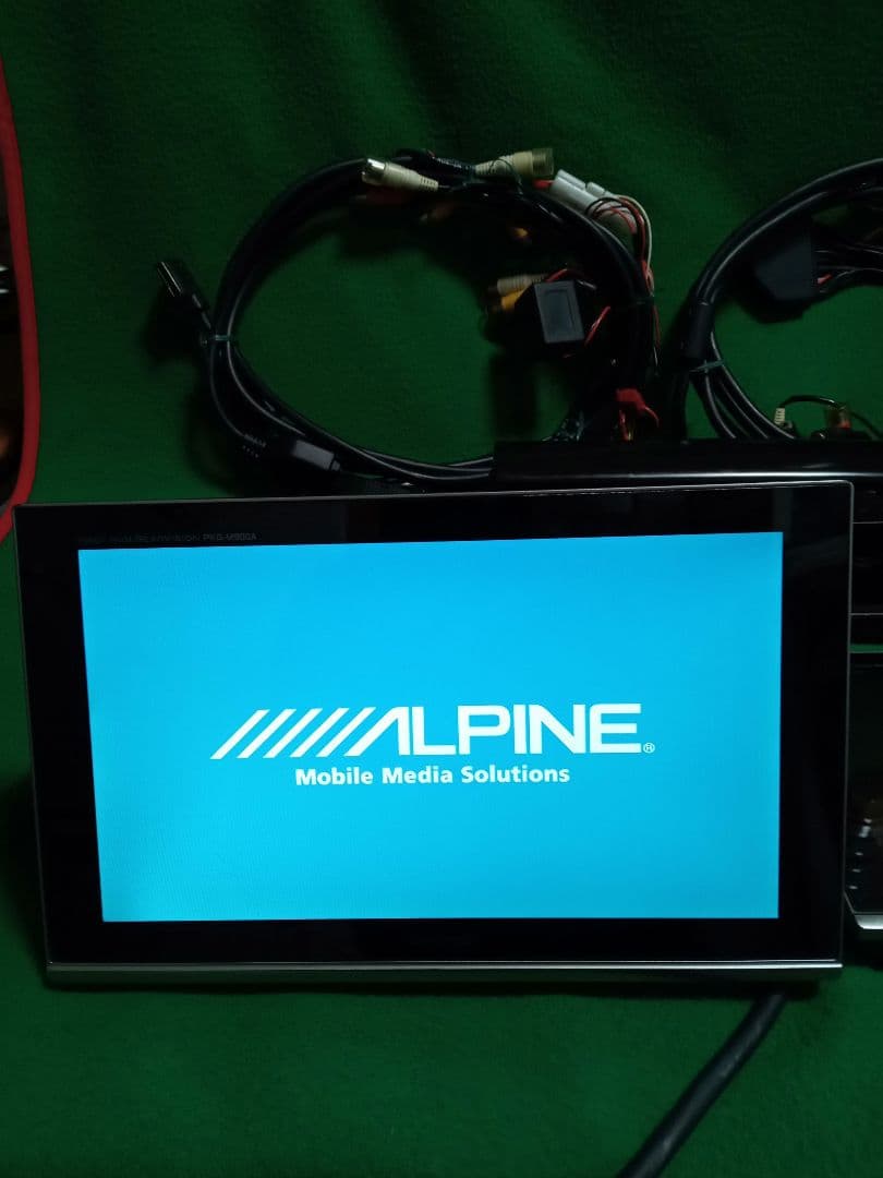 ALPINE ヘッドレスト9型モニター 2台セット