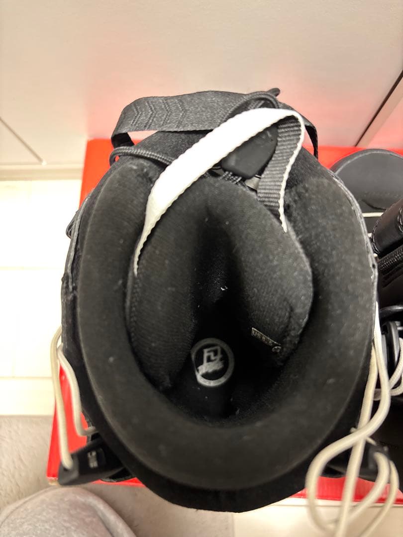 美品　24-25 DEELUXE ID LITE 26.5センチ　スノボ