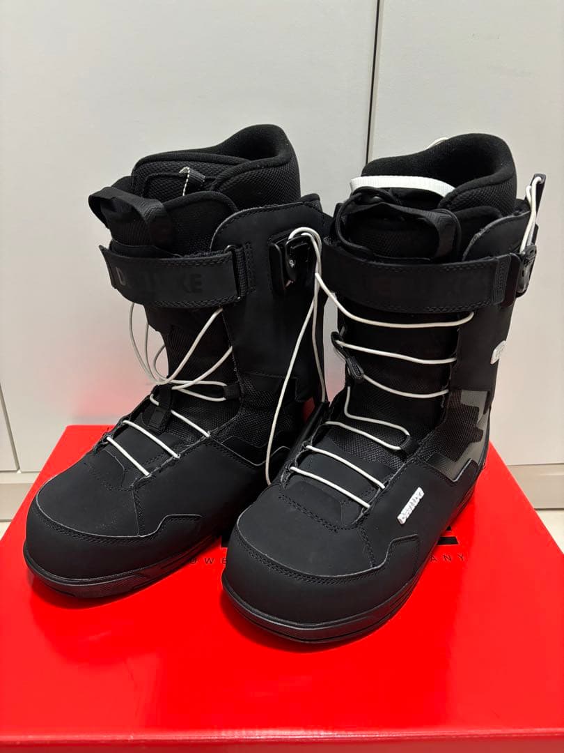 美品　24-25 DEELUXE ID LITE 26.5センチ　スノボ