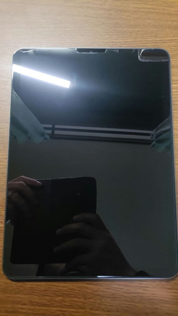 Apple iPad Air 第5世代　256GB スペースグレー 本体