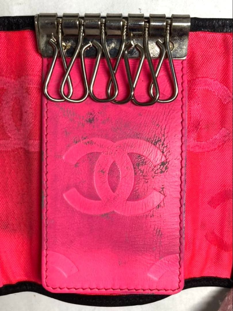 CHANEL シャネル　カンボンライン　レザー　6連キーケース ブラック