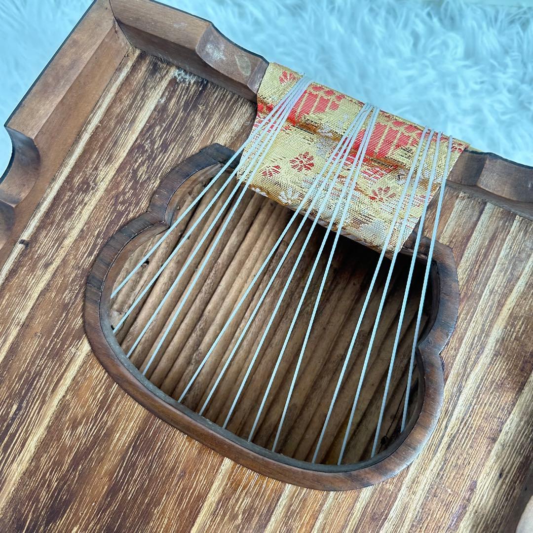 琴　13弦 弦楽器 文化琴 和楽器　龍　金彩　猫足　すだれ掘り