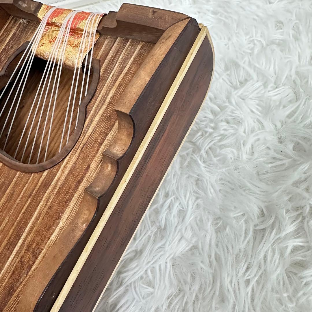 琴　13弦 弦楽器 文化琴 和楽器　龍　金彩　猫足　すだれ掘り