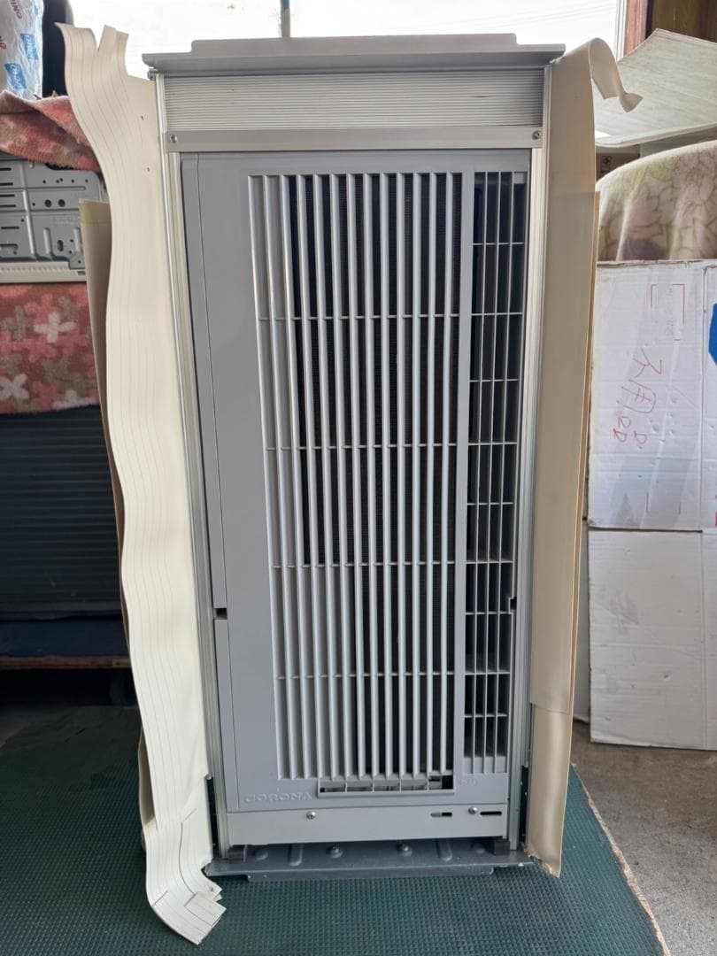 ①コロナ ウインドエアコン窓用エアコンCW-FA1824R 2024年製 窓枠付